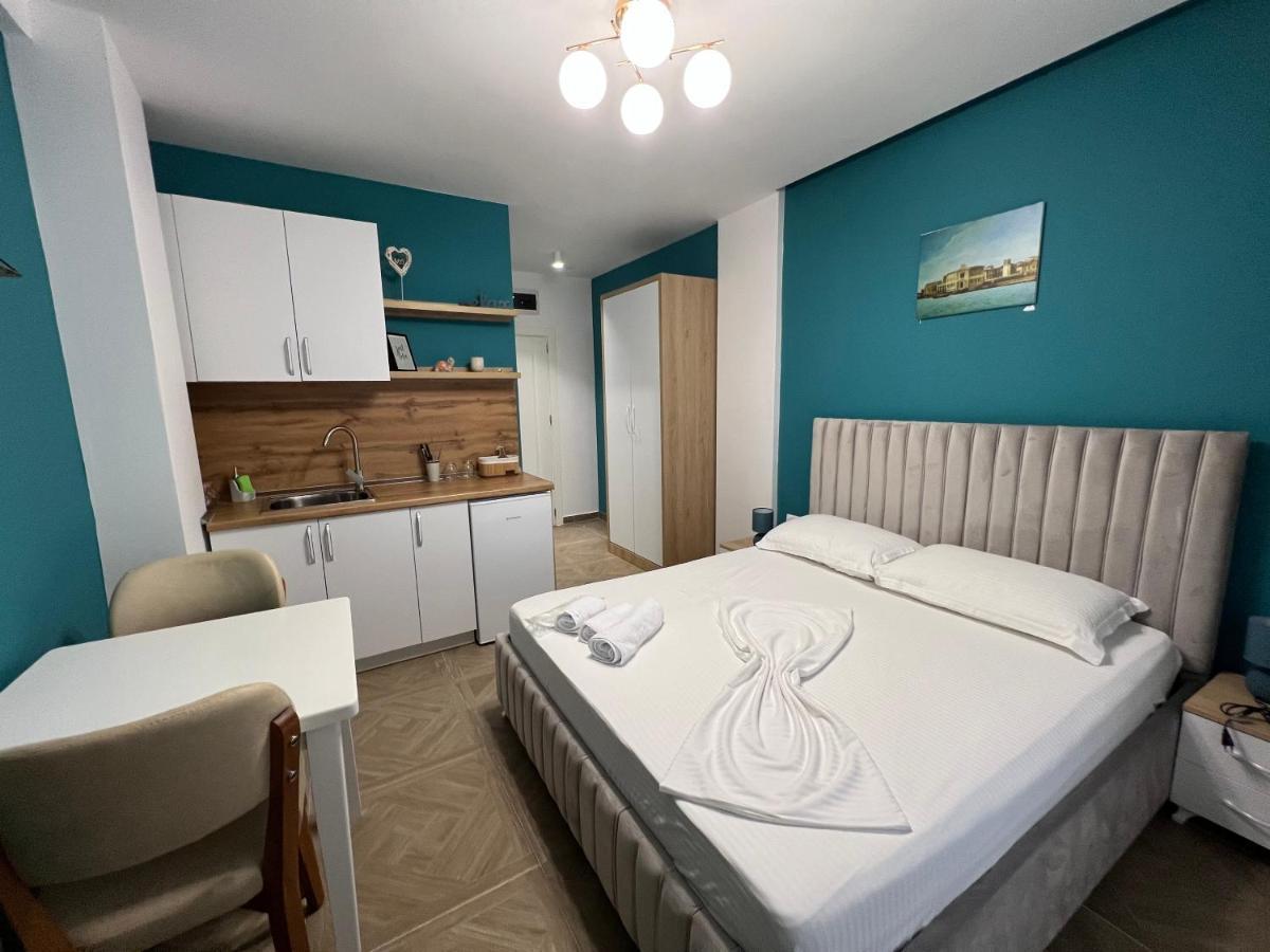 Hotel Luris Голем Екстер'єр фото