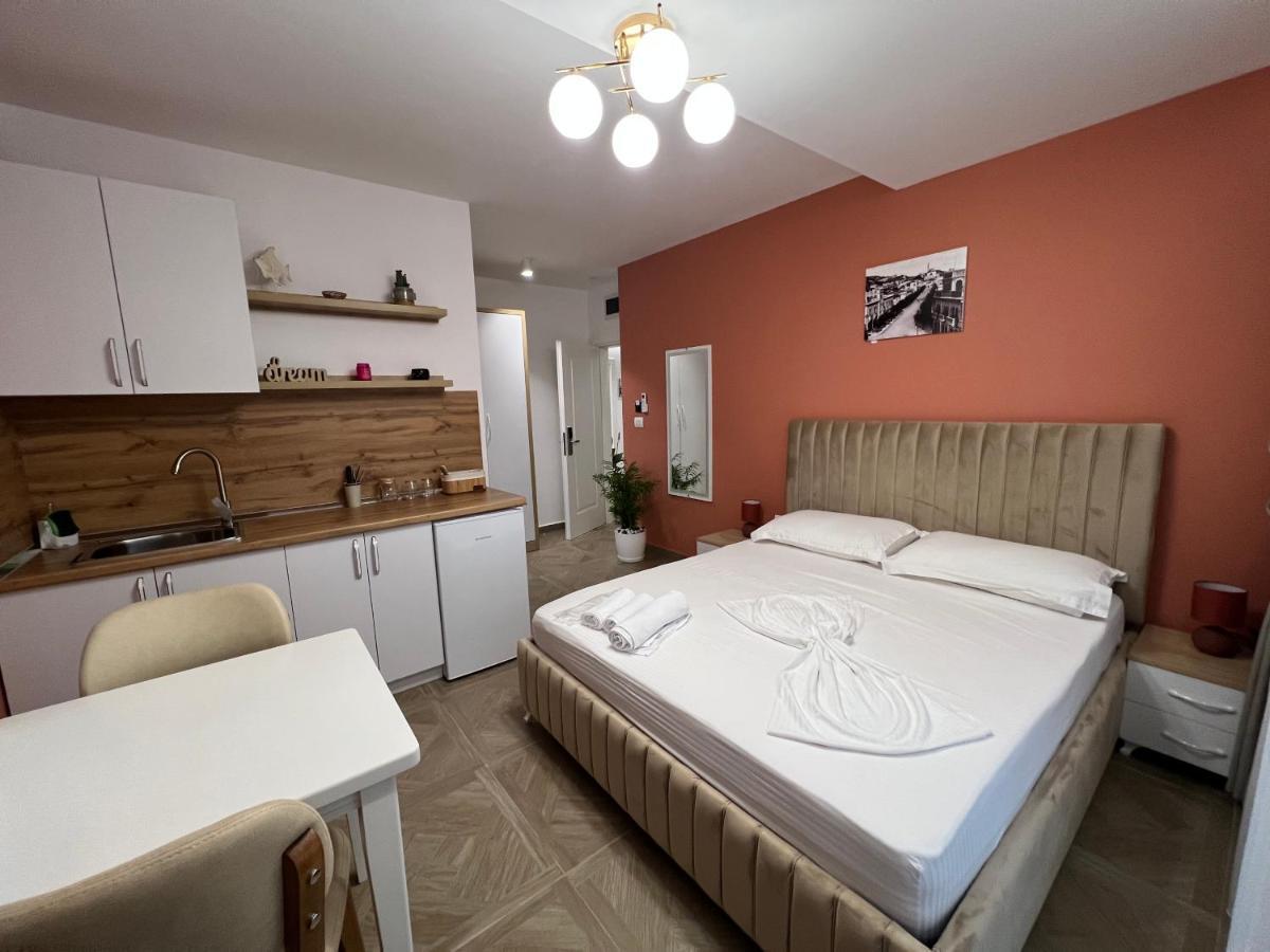 Hotel Luris Голем Екстер'єр фото