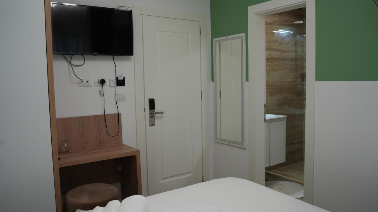 Hotel Luris Голем Екстер'єр фото