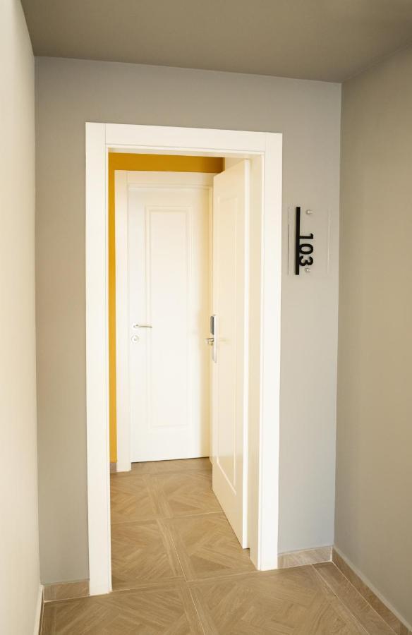 Hotel Luris Голем Екстер'єр фото