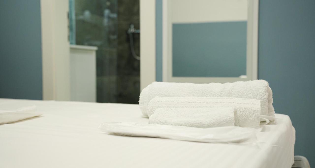 Hotel Luris Голем Екстер'єр фото