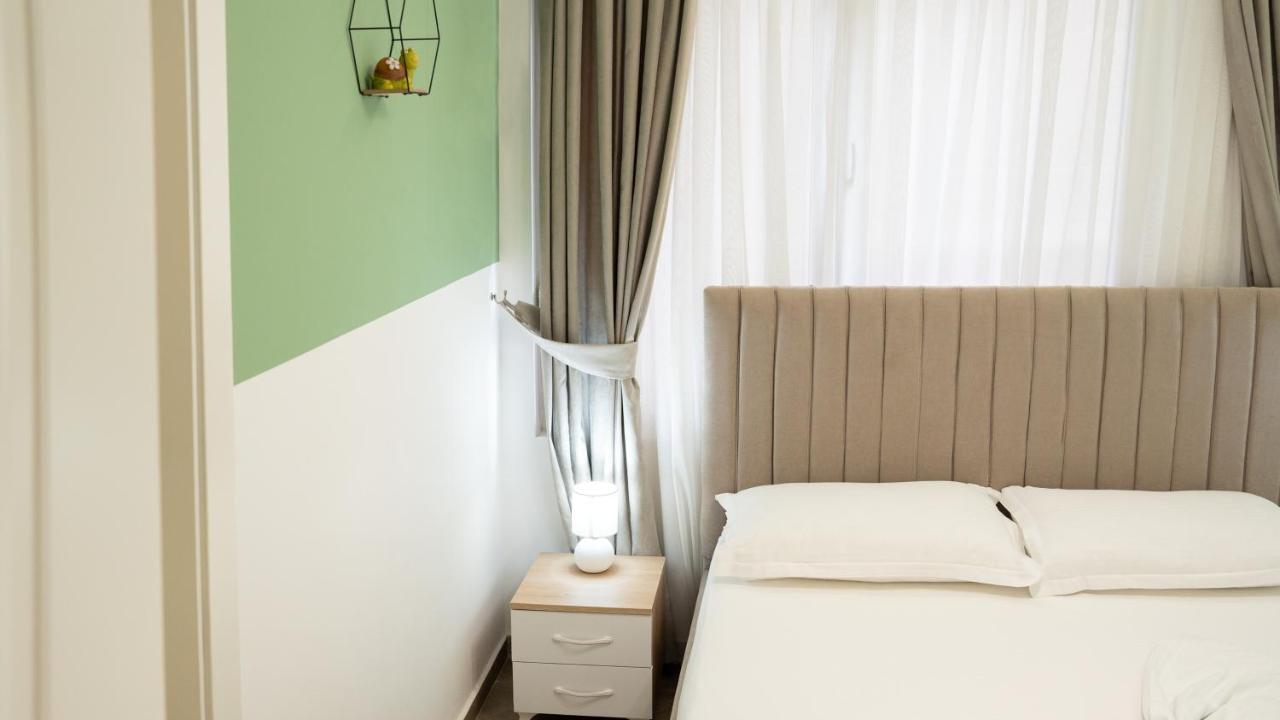 Hotel Luris Голем Екстер'єр фото