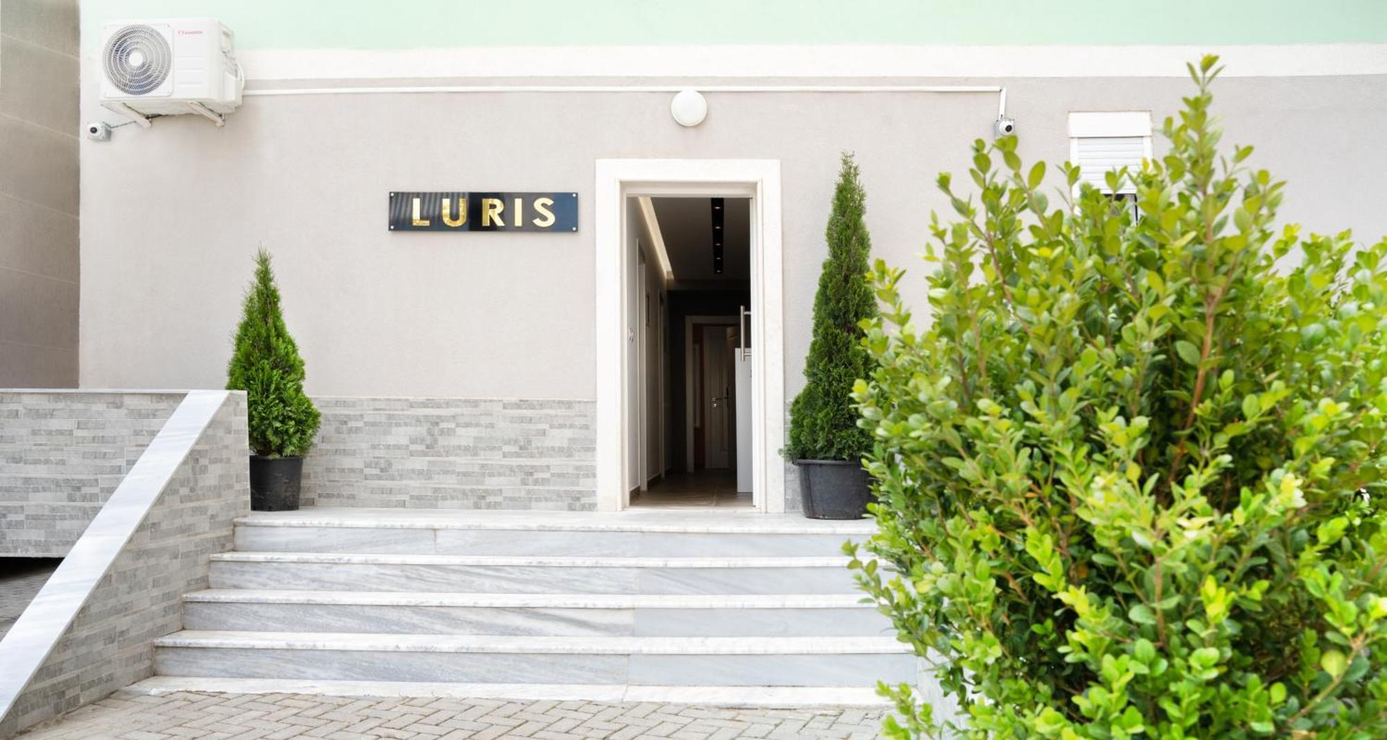 Hotel Luris Голем Екстер'єр фото