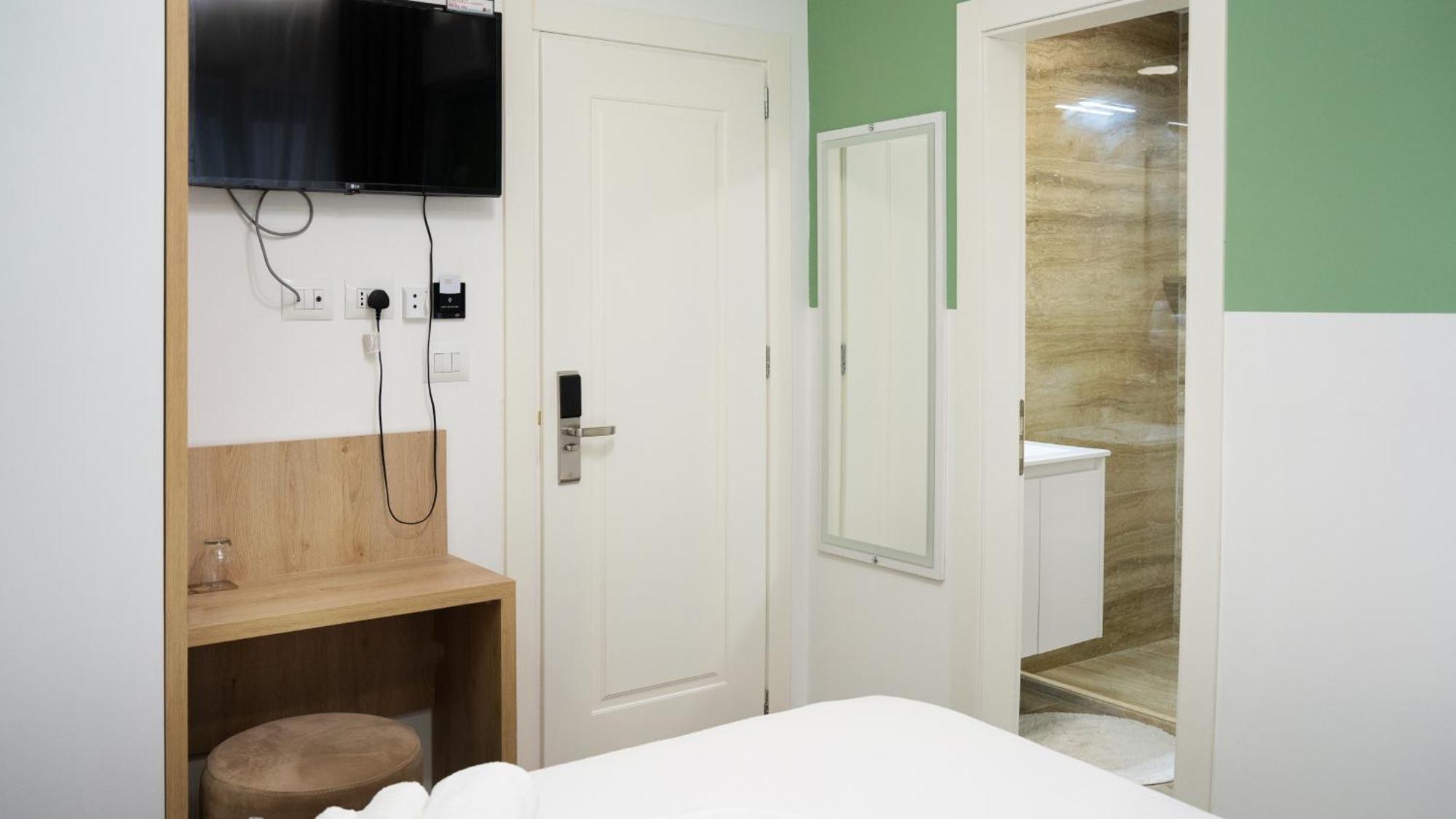 Hotel Luris Голем Екстер'єр фото